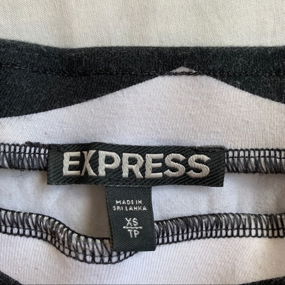 EXPRESS Chevron Mini Skirt - Picture 2 of 3